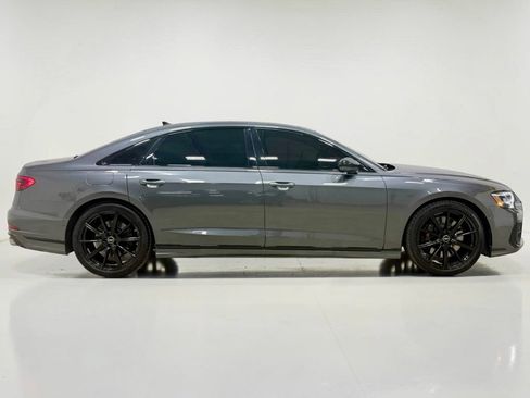 Used 2023 Audi S8 AWD/4WD image 13