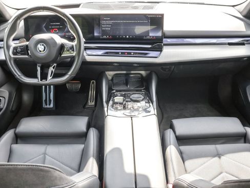 Used 2024 BMW i5 eDrive40i w/ M Sport Package image 49