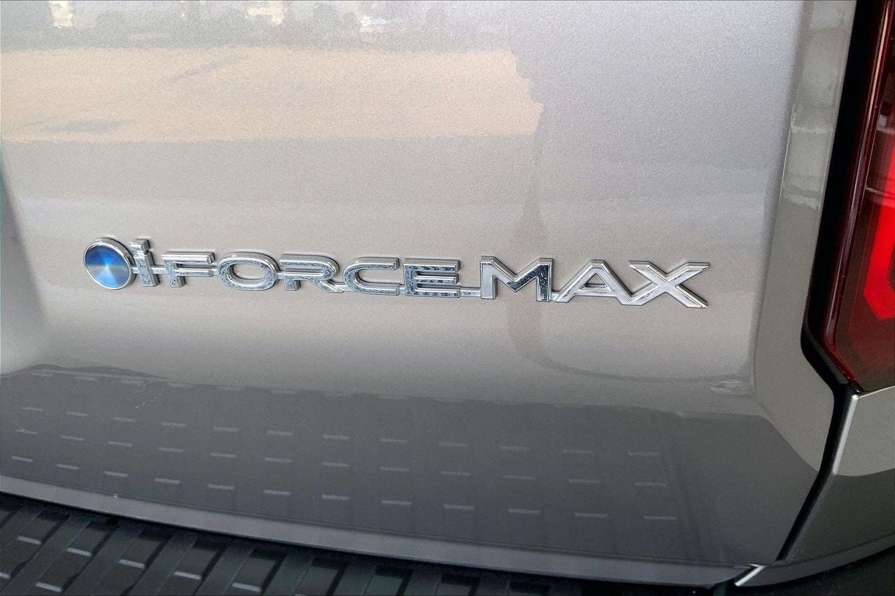 Used 2026 Toyota Land Cruiser w/ Premium Package AWD/4WD image 7