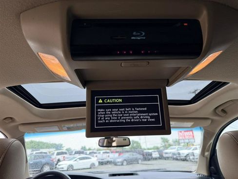 Used 2014 Toyota Sequoia Limited AWD/4WD image 25