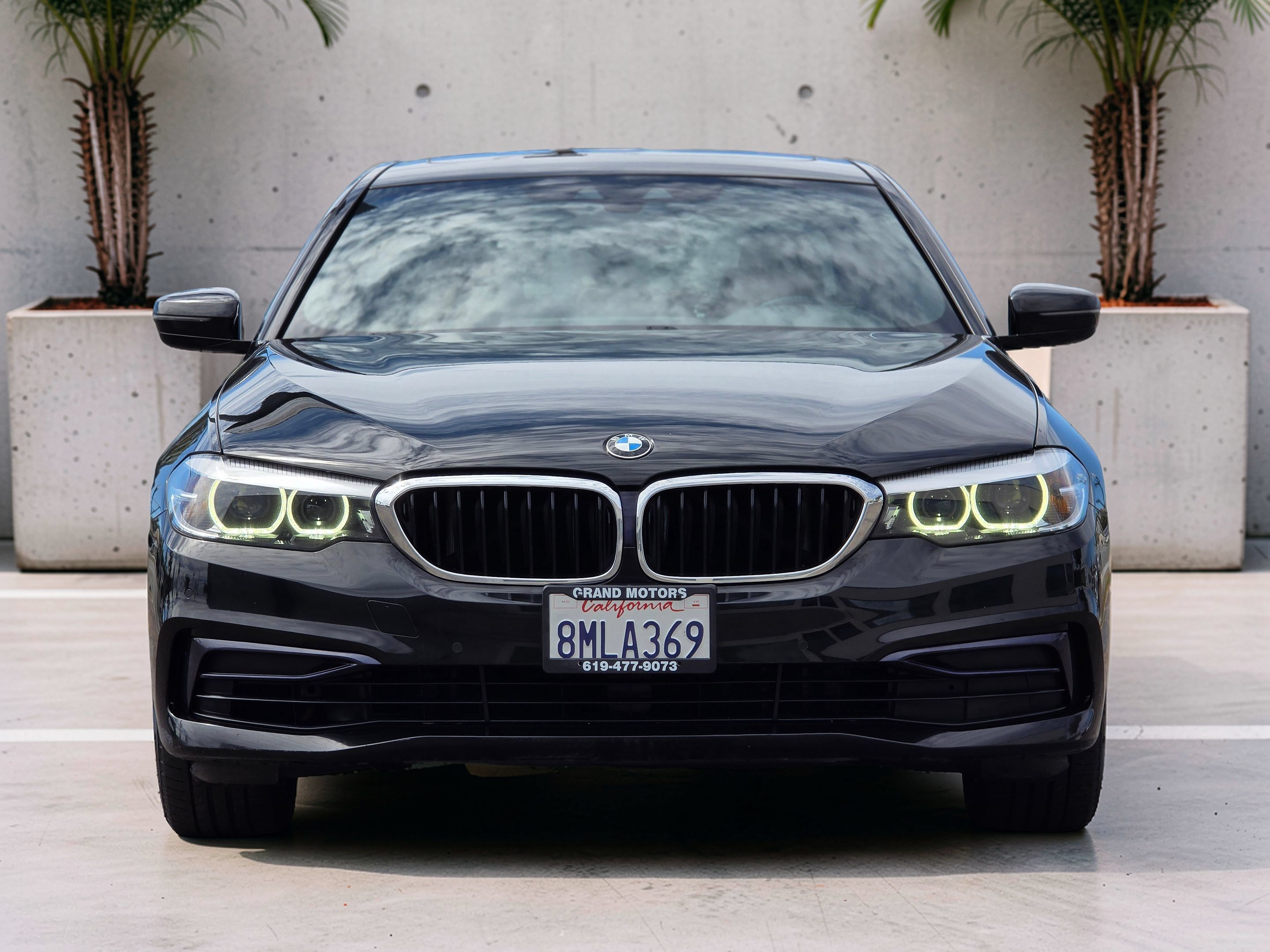 Used 2019 BMW 540i w/ Convenience Package RWD image 3