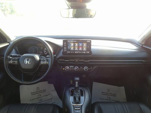 Certified 2025 Honda HR-V EX-L image 11