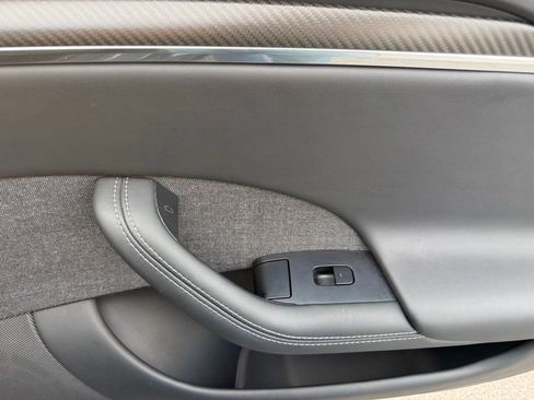 Used 2023 Tesla Model S Plaid image 37