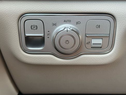 Certified 2022 Mercedes-Benz GLE 350 4MATIC image 31