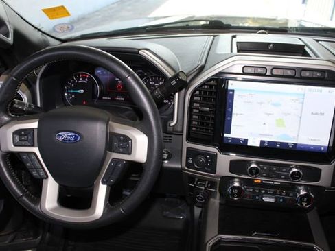 Used 2022 Ford F250 Lariat w/ Tremor Off-Road Package image 31