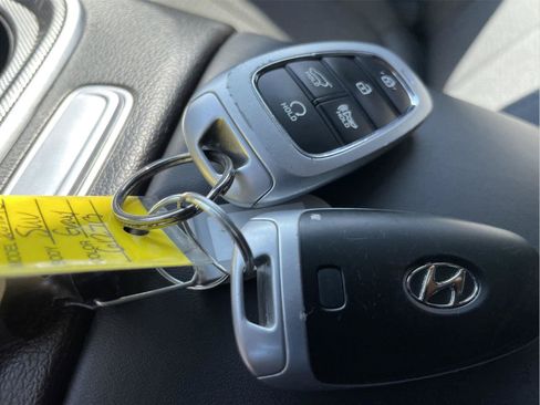 Used 2023 Hyundai Santa Fe SE AWD/4WD image 32