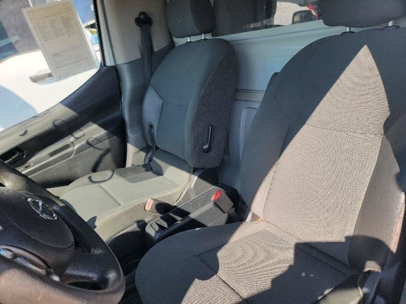 Used 2015 Nissan NV200 SV w/ Technology Package FWD image 10