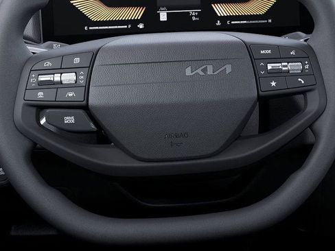 New 2026 Kia K4 FWD image 22