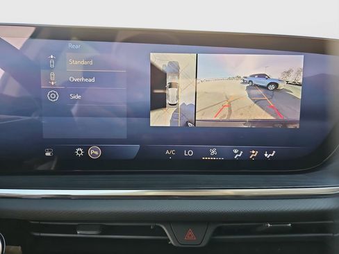 Used 2025 Buick Envision Preferred image 14