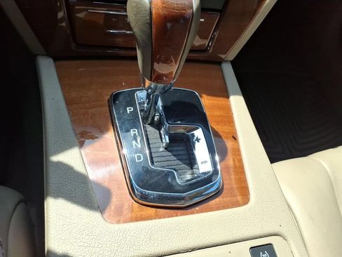 Used 2007 Cadillac STS w/ Preferred Equipment Group AWD/4WD image 20