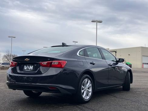 Used 2025 Chevrolet Malibu LT image 24