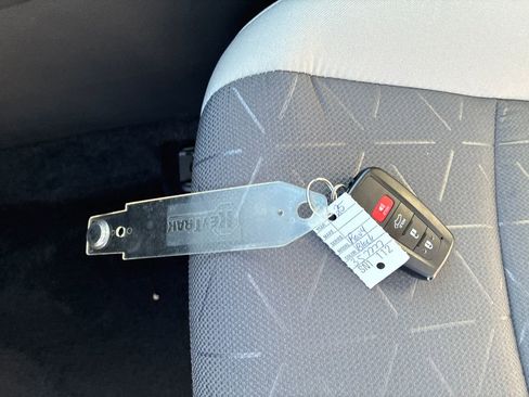 New 2025 Toyota RAV4 XLE image 34