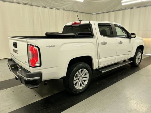 Used 2017 GMC Canyon SLT w/ Driver Alert Package image 2