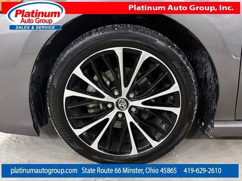 Used 2018 Toyota Camry SE image 61