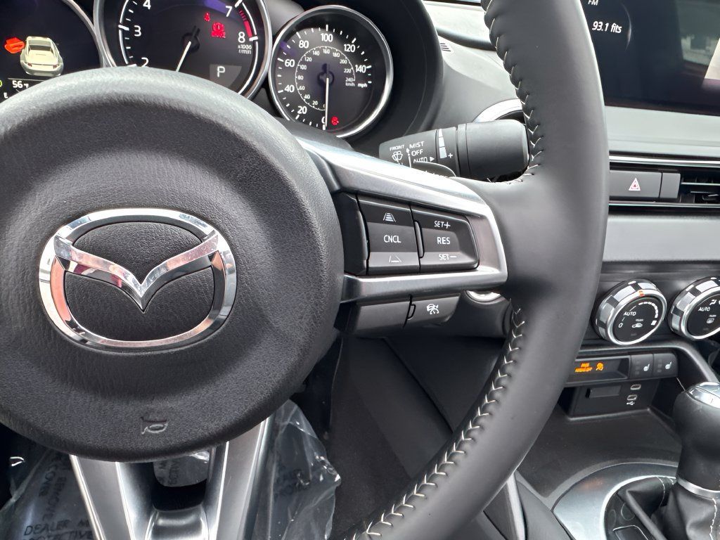 Used 2026 MAZDA MX-5 Miata RF Grand Touring RWD image 15