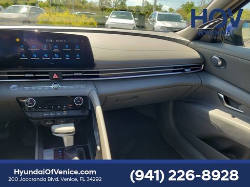 Certified 2024 Hyundai Elantra SEL FWD image 24