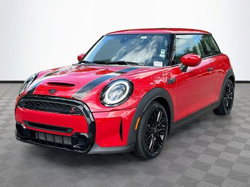 Certified 2024 MINI Cooper S image 3
