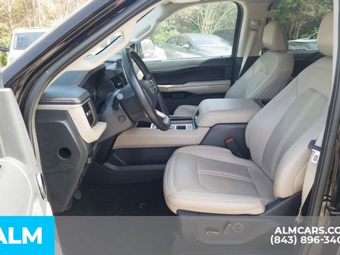 Used 2024 Ford Expedition Max Limited image 16
