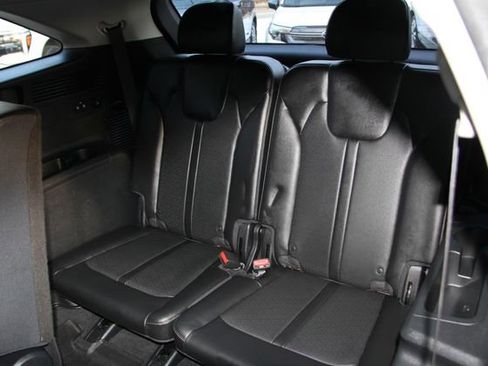 Used 2022 Kia Sorento S image 33