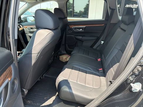Used 2022 Honda CR-V Touring image 5
