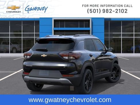 New 2026 Chevrolet TrailBlazer LT w/ Midnight Edition FWD image 4