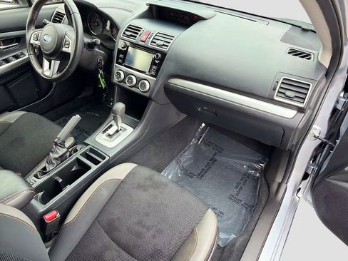 Used 2017 Subaru Crosstrek 2.0i Premium image 13