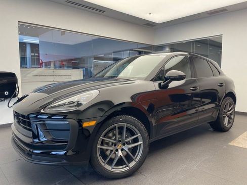 New 2026 Porsche Macan AWD/4WD image 1