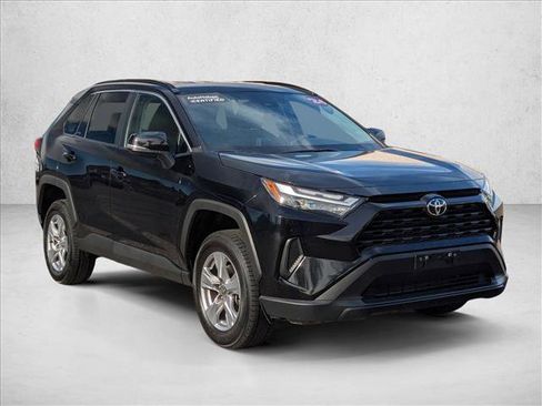 Used 2024 Toyota RAV4 XLE image 3