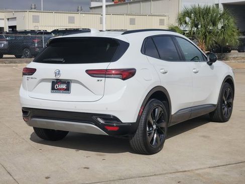 Used 2023 Buick Envision Essence w/ Technology Package I AWD/4WD image 7