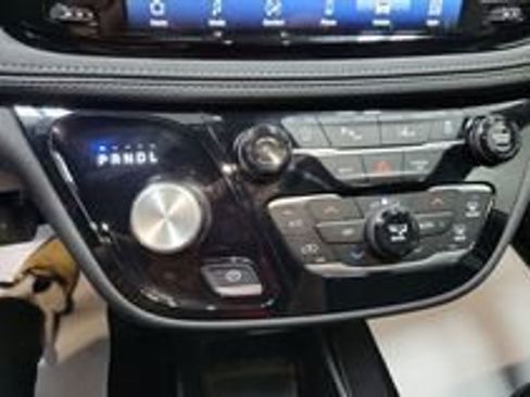 New 2026 Chrysler Pacifica Select FWD image 16