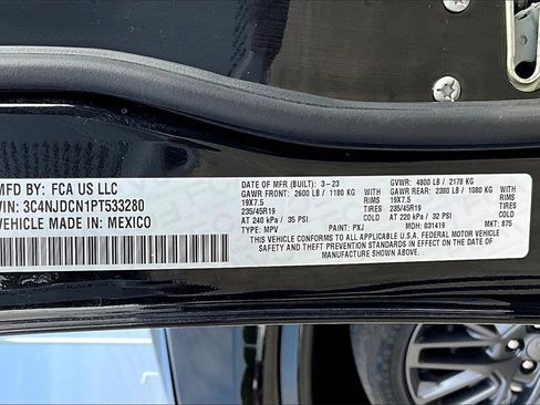 Used 2023 Jeep Compass High Altitude image 35