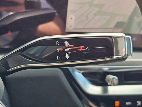 New 2026 Cadillac Lyriq Sport AWD/4WD image 33