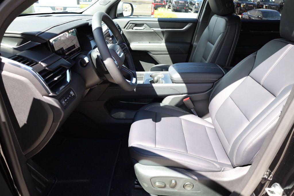 New 2027 GMC Acadia Elevation w/ Elevation Premium Package AWD/4WD image 11