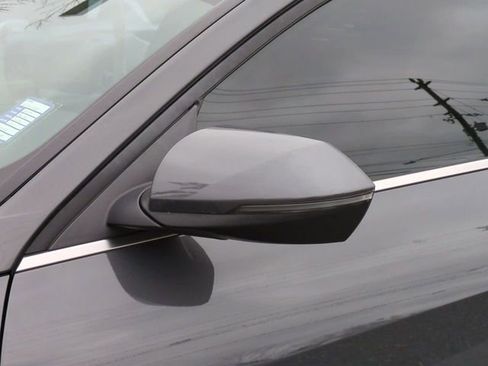 Certified 2023 Hyundai Elantra Limited image 12