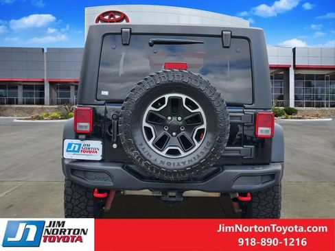 Used 2013 Jeep Wrangler Unlimited Rubicon AWD/4WD image 7