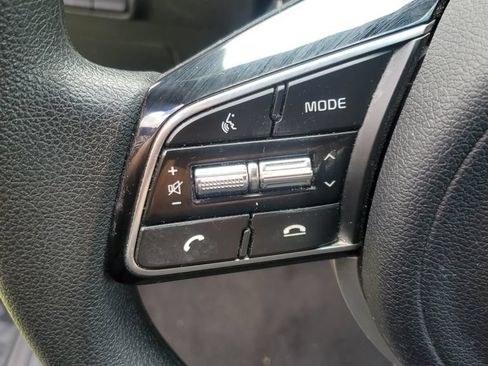 Used 2022 Kia Sportage LX FWD image 11