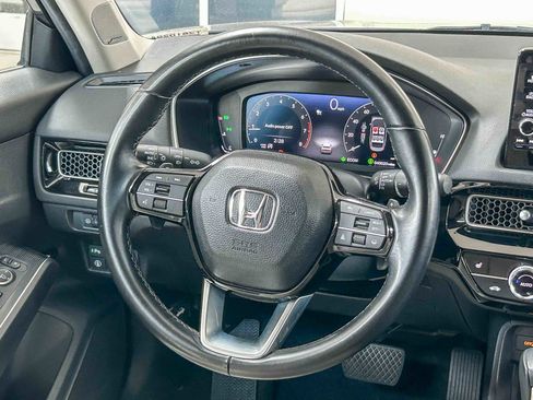 Used 2024 Honda Civic Touring image 15