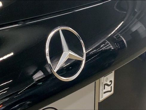 Used 2026 Mercedes-Benz GLB 250 image 14