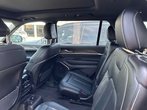 Used 2026 Jeep Grand Cherokee L Limited w/ Limited Altitude Package AWD/4WD image 8