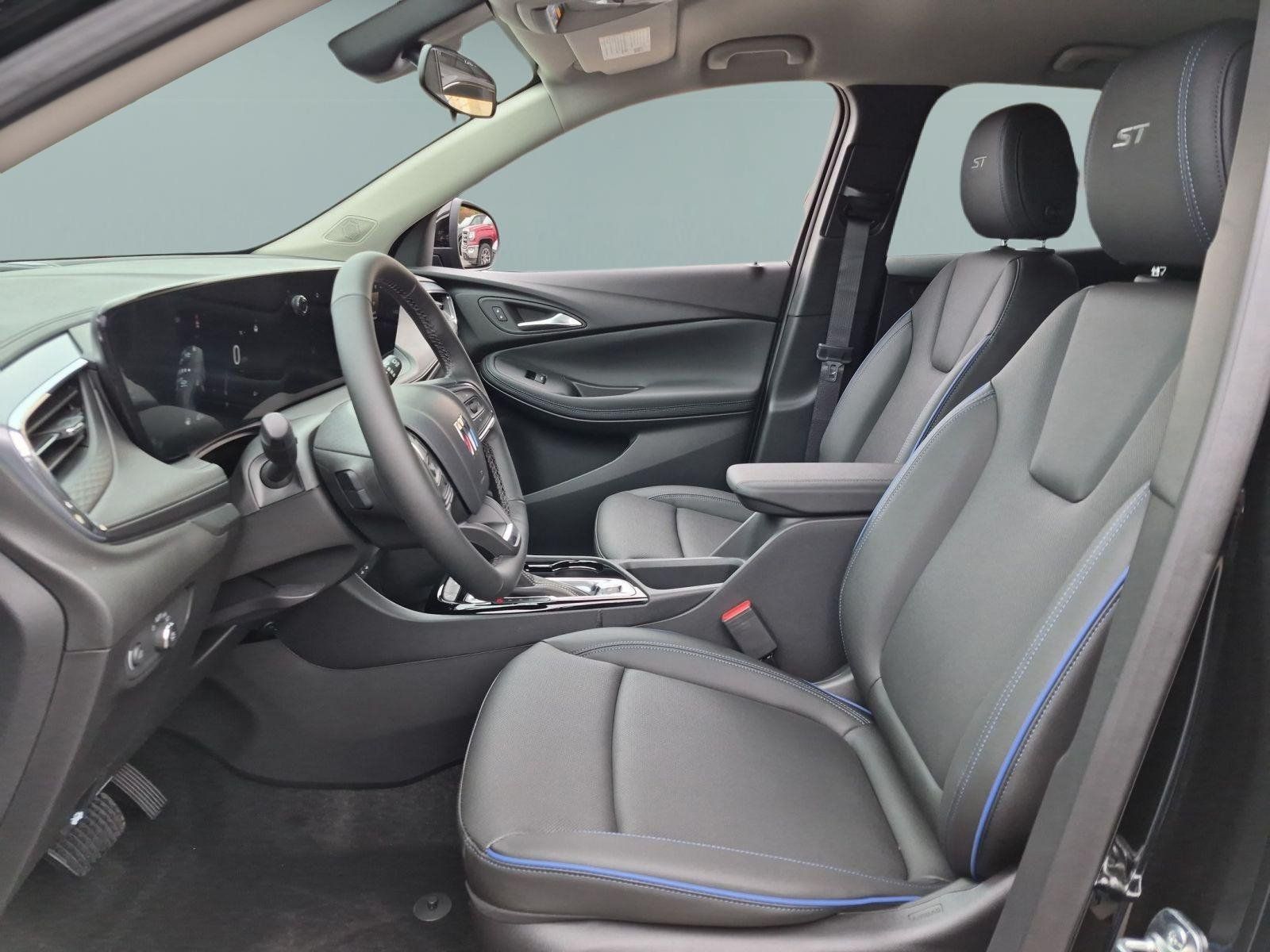New 2026 Buick Encore GX Sport Touring w/ Comfort Package FWD image 18