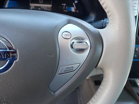Used 2012 Nissan Leaf SL FWD image 14
