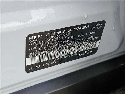 Used 2024 Mitsubishi Outlander SE image 27