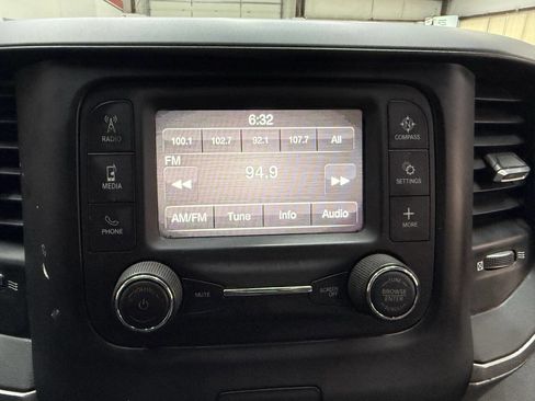 Used 2022 RAM 2500 Tradesman image 27