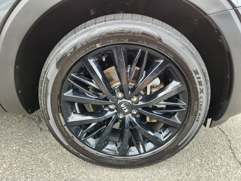 Used 2020 Kia Telluride SX w/ SX Prestige Package AWD/4WD image 7