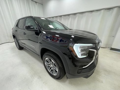 New 2027 GMC Terrain Elevation AWD/4WD image 3