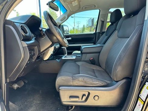 Used 2014 Toyota Tundra SR5 w/ TRD Off Road Package AWD/4WD image 9