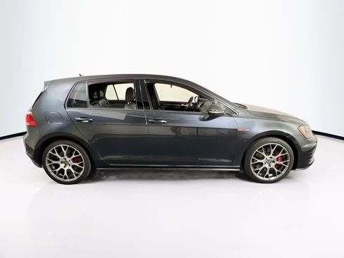 Used 2017 Volkswagen GTI SE FWD image 4
