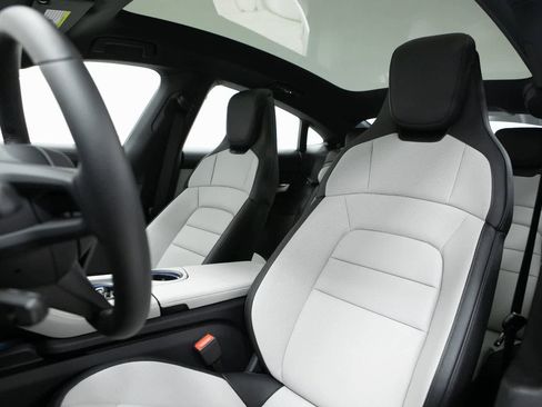 New 2026 Porsche Taycan 4S image 5