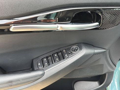 Used 2024 Kia Seltos S FWD image 12