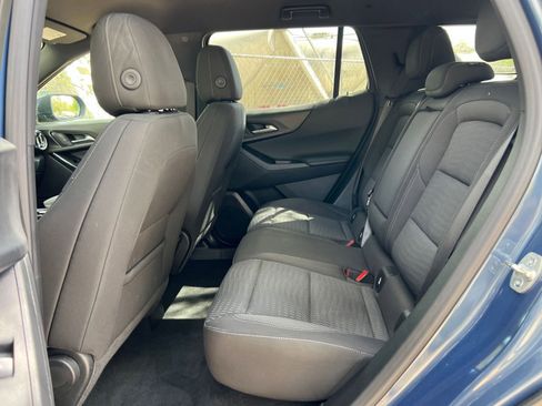 Used 2025 Chevrolet Equinox LT image 23